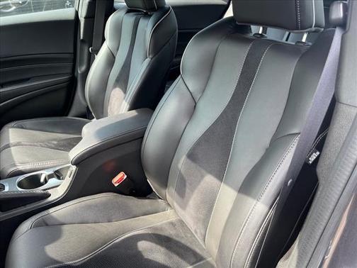 2022 Acura ILX w/Premium/A-SPEC Package