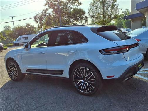2022 Porsche Macan