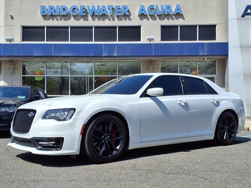 2023 Chrysler 300 300C