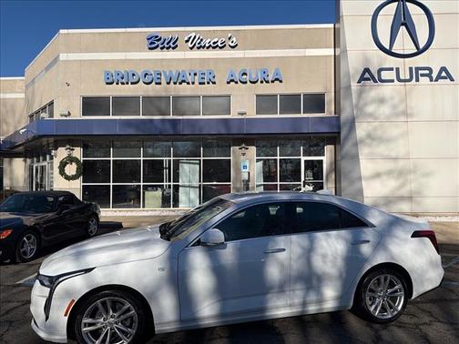 2024 Cadillac CT4 Luxury