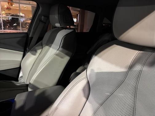 2021 Acura TLX w/Advance Package