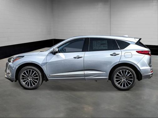 2025 Acura RDX w/Advance Package