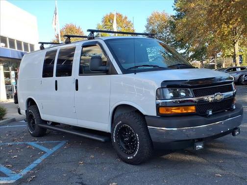 2023 Chevrolet Express 2500 2500