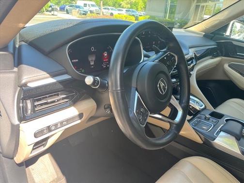 2023 Acura MDX w/Technology Package