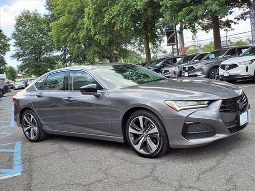 2025 Acura TLX Tech