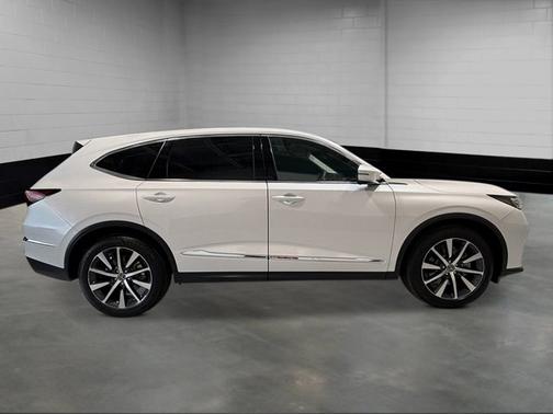 2025 Acura MDX w/Technology Package