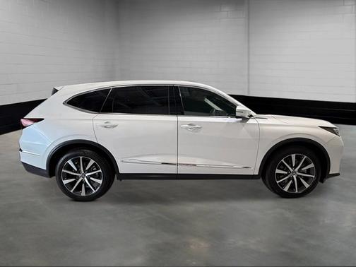 2025 Acura MDX w/Technology Package