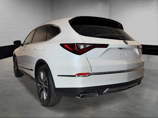 2025 Acura MDX w/Technology Package
