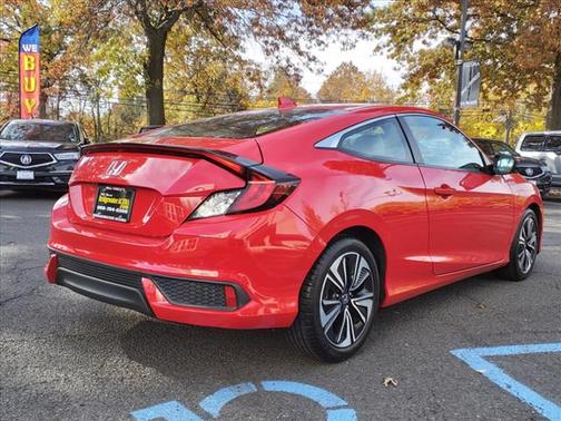 Photo 5 of 25 of 2016 Honda Civic EX-L