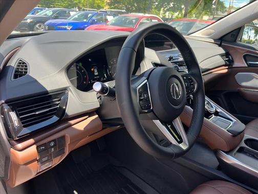 2025 Acura RDX w/Technology Package