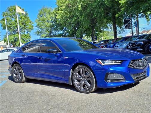 2022 Acura TLX w/A-Spec Package