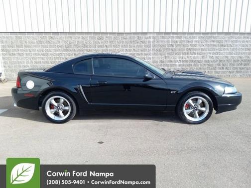2001 Ford Mustang GT