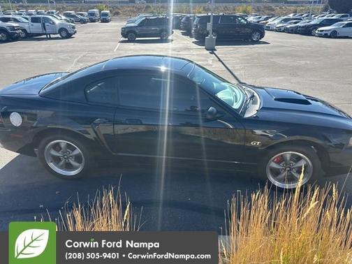 2001 Ford Mustang GT