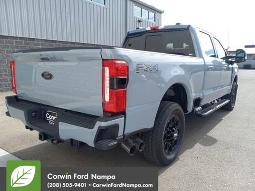 2025 Ford F-350 LARIAT