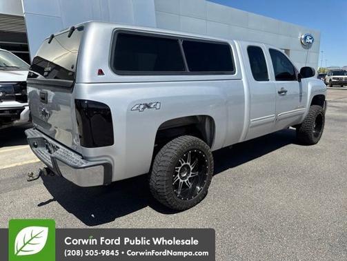 Silver Ice Metallic 2013 Chevrolet Silverado 1500 LT