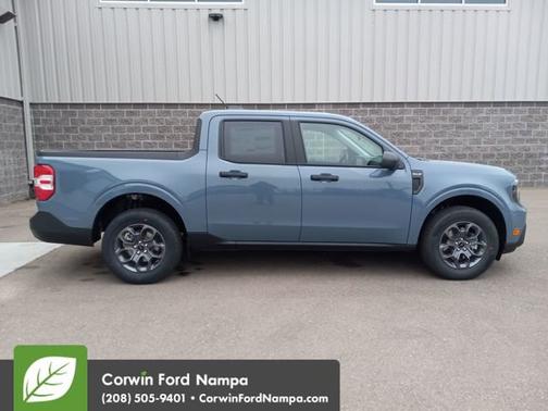 Azure Gray Metallic Tri-Coat 2026 Ford Maverick XLT