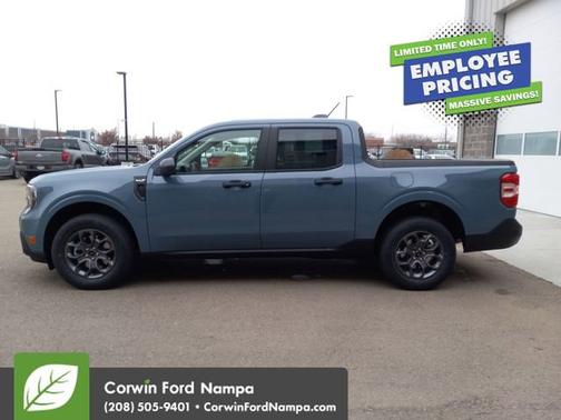 Azure Gray Metallic Tri-Coat 2026 Ford Maverick XLT