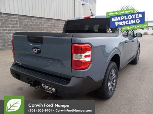 Azure Gray Metallic Tri-Coat 2026 Ford Maverick XLT