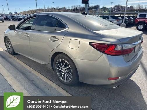 2016 Lexus ES 350 Base