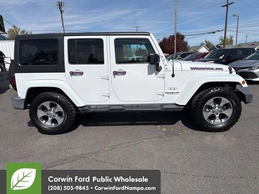 2016 Jeep Wrangler Unlimited Sahara