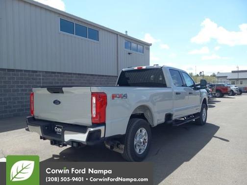 2025 Ford F-350 XLT