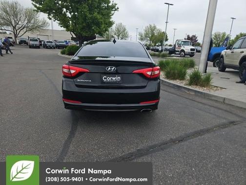 2015 Hyundai SONATA SE