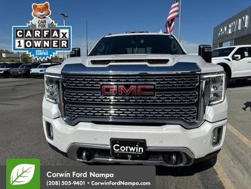 White Frost Tricoat 2022 GMC Sierra 2500 Denali