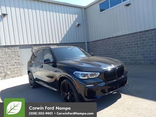 2021 BMW X5 M50i