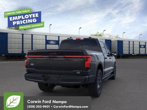 2025 Ford F-150 Lightning LARIAT