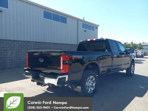 2025 Ford F-350 LARIAT