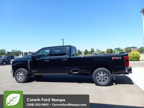 2025 Ford F-350 LARIAT