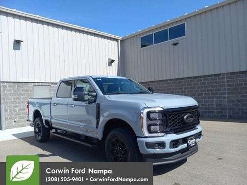 2025 Ford F-350 LARIAT