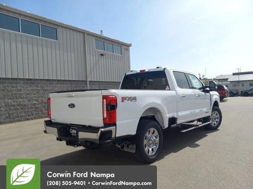 2025 Ford F-350 LARIAT