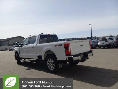 2025 Ford F-350 LARIAT