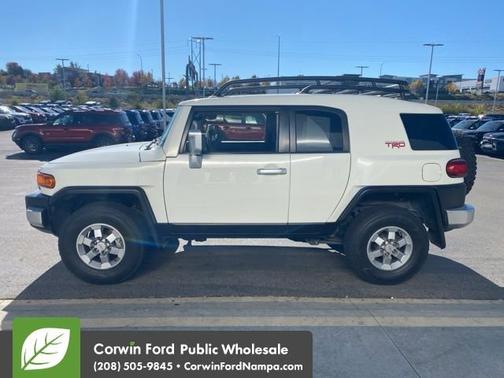 2012 Toyota FJ Cruiser Base