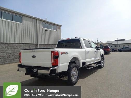 2025 Ford F-350 LARIAT