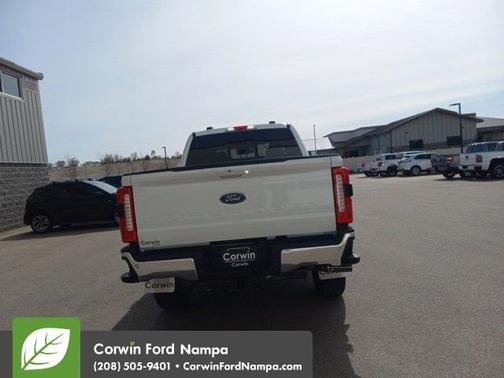 2025 Ford F-350 LARIAT