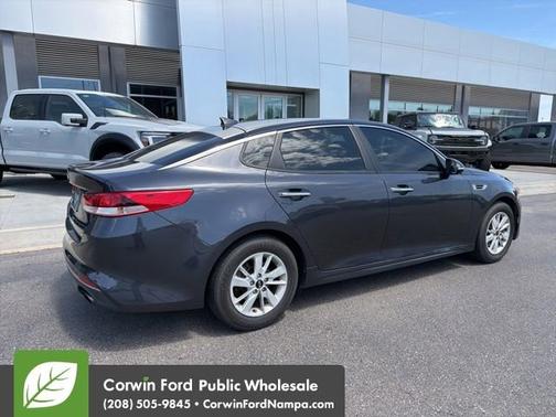 Platinum Graphite 2017 Kia Optima LX