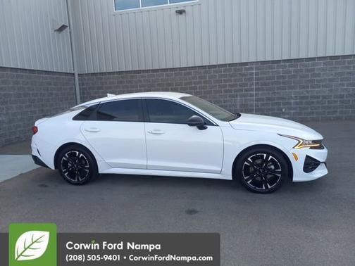 2022 Kia K5 GT-Line