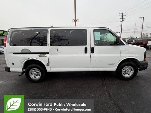 2003 Chevrolet Express 3500 Base