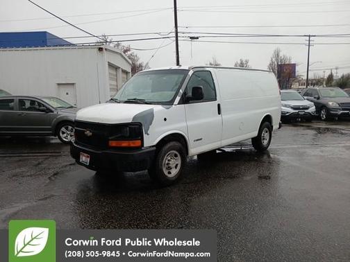2003 Chevrolet Express 3500 Base