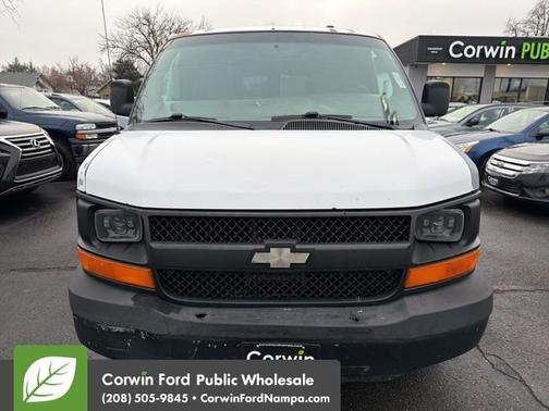 2003 Chevrolet Express 3500 Base