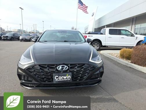 2022 Hyundai SONATA Limited