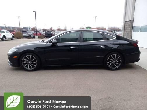 2022 Hyundai SONATA Limited