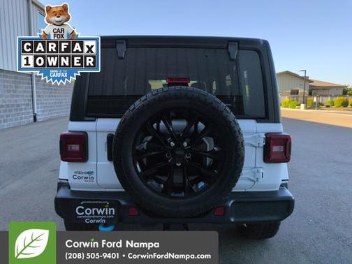 Bright White Clearcoat 2022 Jeep Wrangler Unlimited 4xe Unlimited Sahara