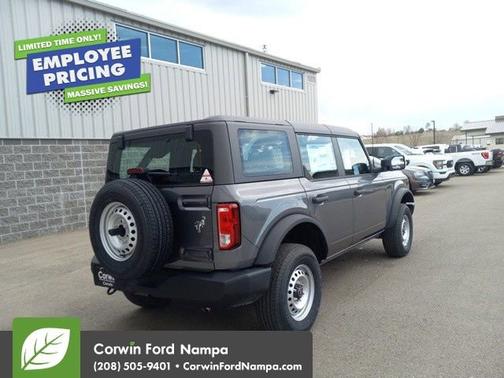 2025 Ford Bronco Base