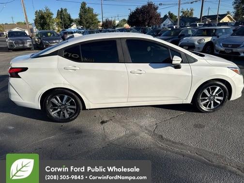2021 Nissan Versa SV