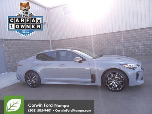 2023 Kia Stinger GT-Line