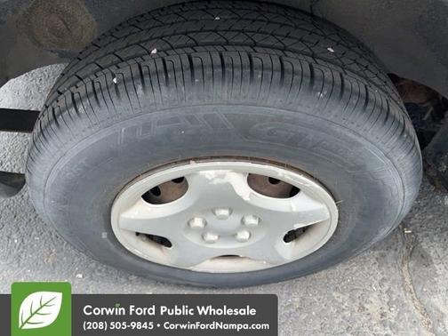 1997 Dodge Caravan Base