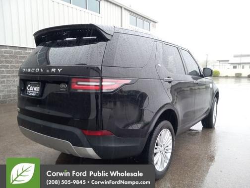 Narvik Black 2018 Land Rover Discovery HSE LUXURY